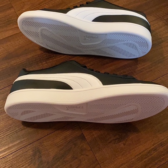 NIB Men’s Puma Smash v2 Leather - Picture 6 of 8